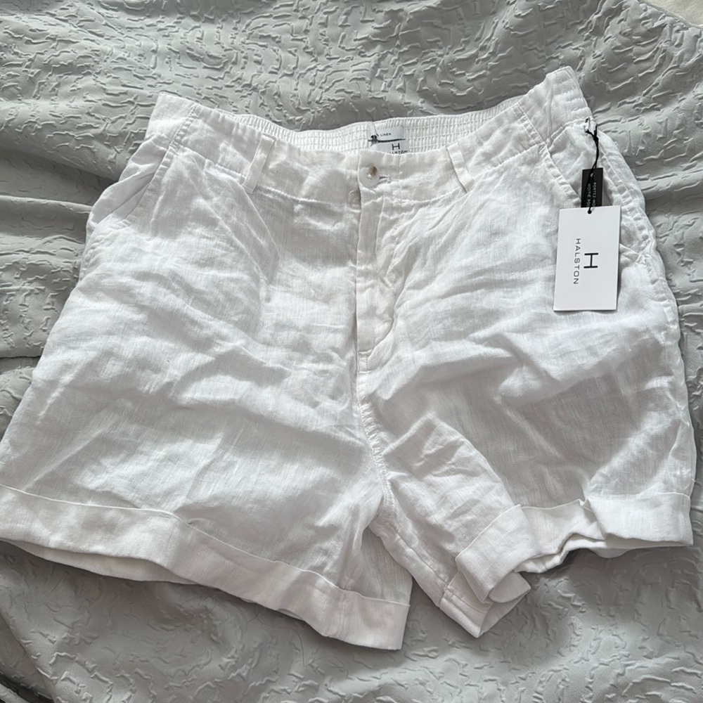 Women’s Halston 100% Linen Shorts